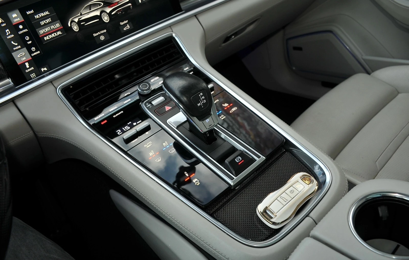 Porsche Panamera 4S 2.9 V6, снимка 14 - Автомобили и джипове - 56725288