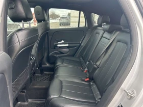 Mercedes-Benz GLA * 250 4MATIC SUV * CARFAX * ЦЕНА ДО БГ, снимка 14