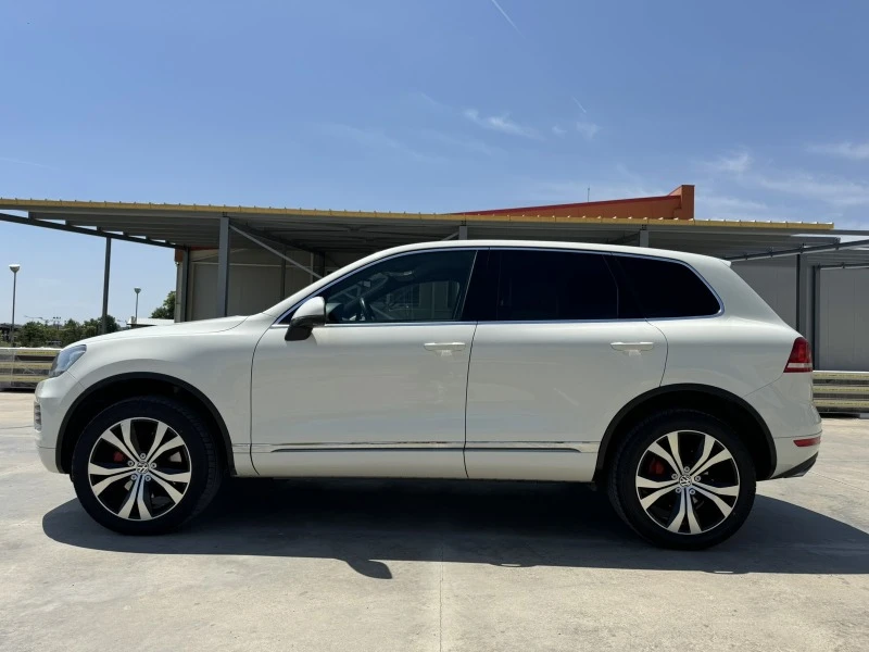 VW Touareg 4.2, снимка 2 - Автомобили и джипове - 46663967