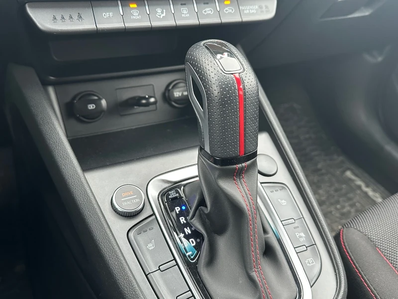 Hyundai Kona, снимка 10 - Автомобили и джипове - 53251959