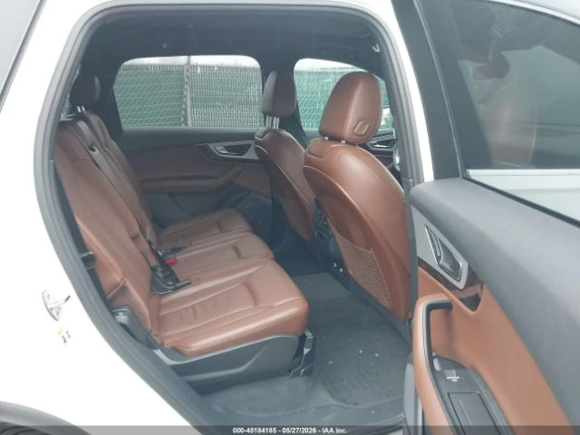 Audi Q7 * 45TFSI* QUATTRO* PREMIUM* КОЖА* ПОДГРЕВ* ПАНОРАМ, снимка 8 - Автомобили и джипове - 54881357