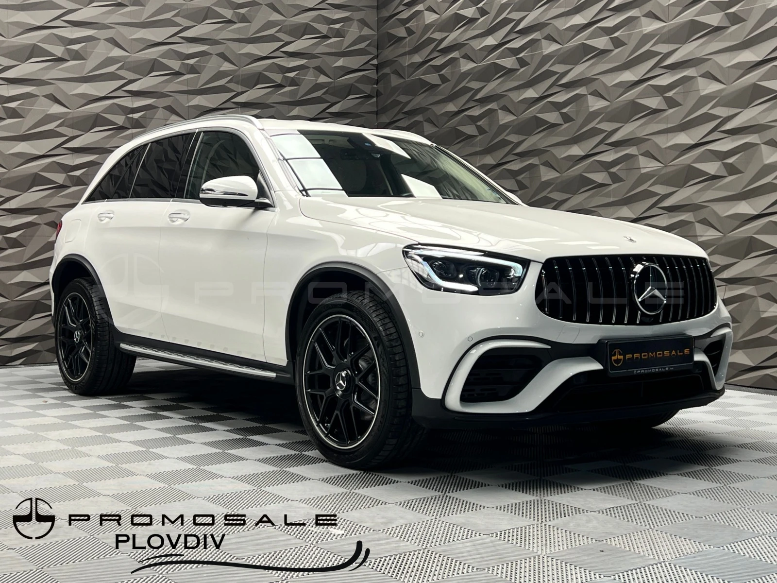 Mercedes-Benz GLC 300 4MATIC SUV 360* Подгрев  - [1] 