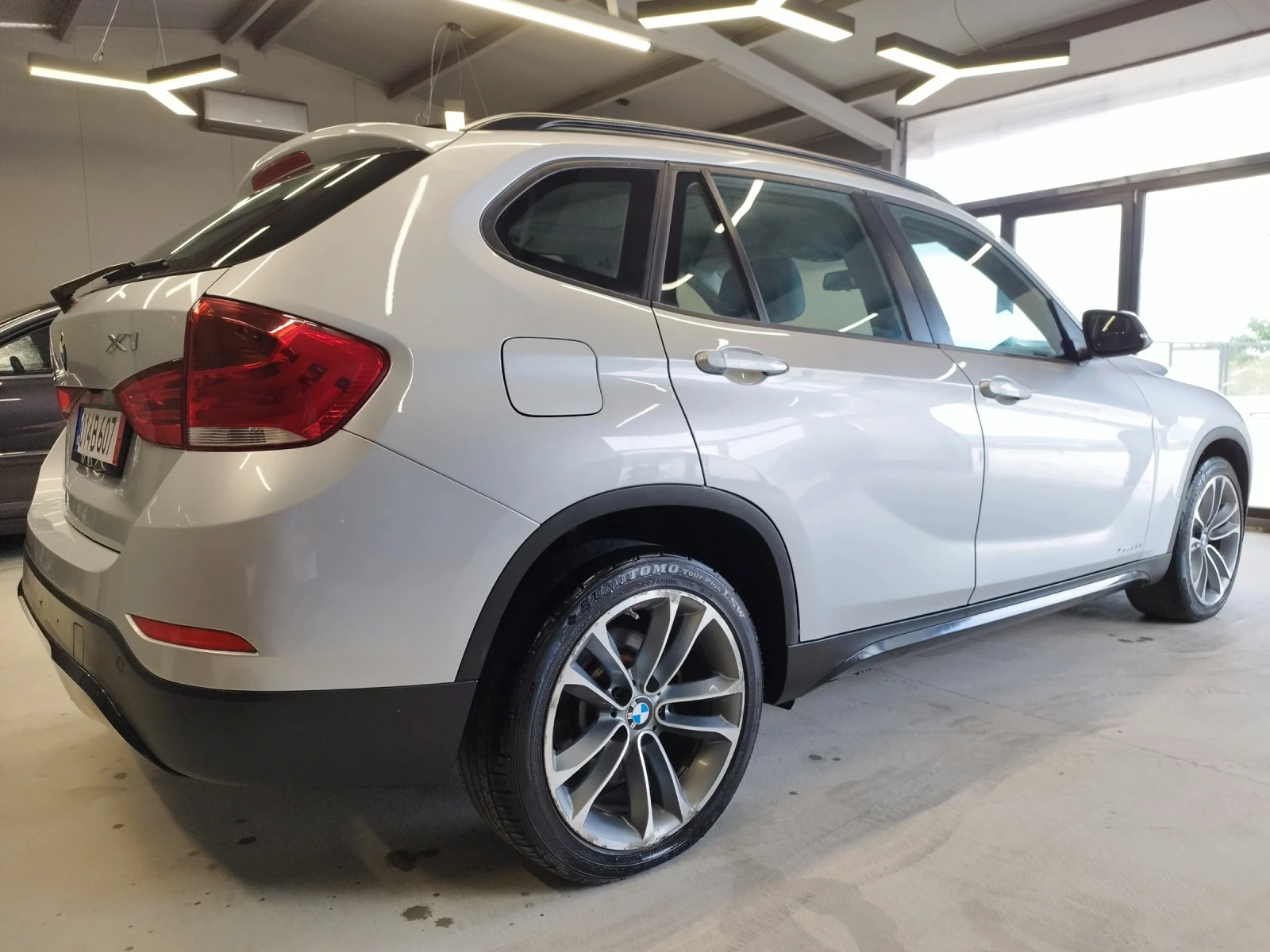 BMW X1 2.8i 4x4 8ck FULL - изображение 4