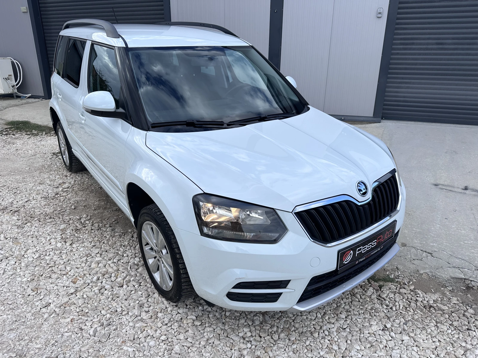 Skoda Yeti - [1] 