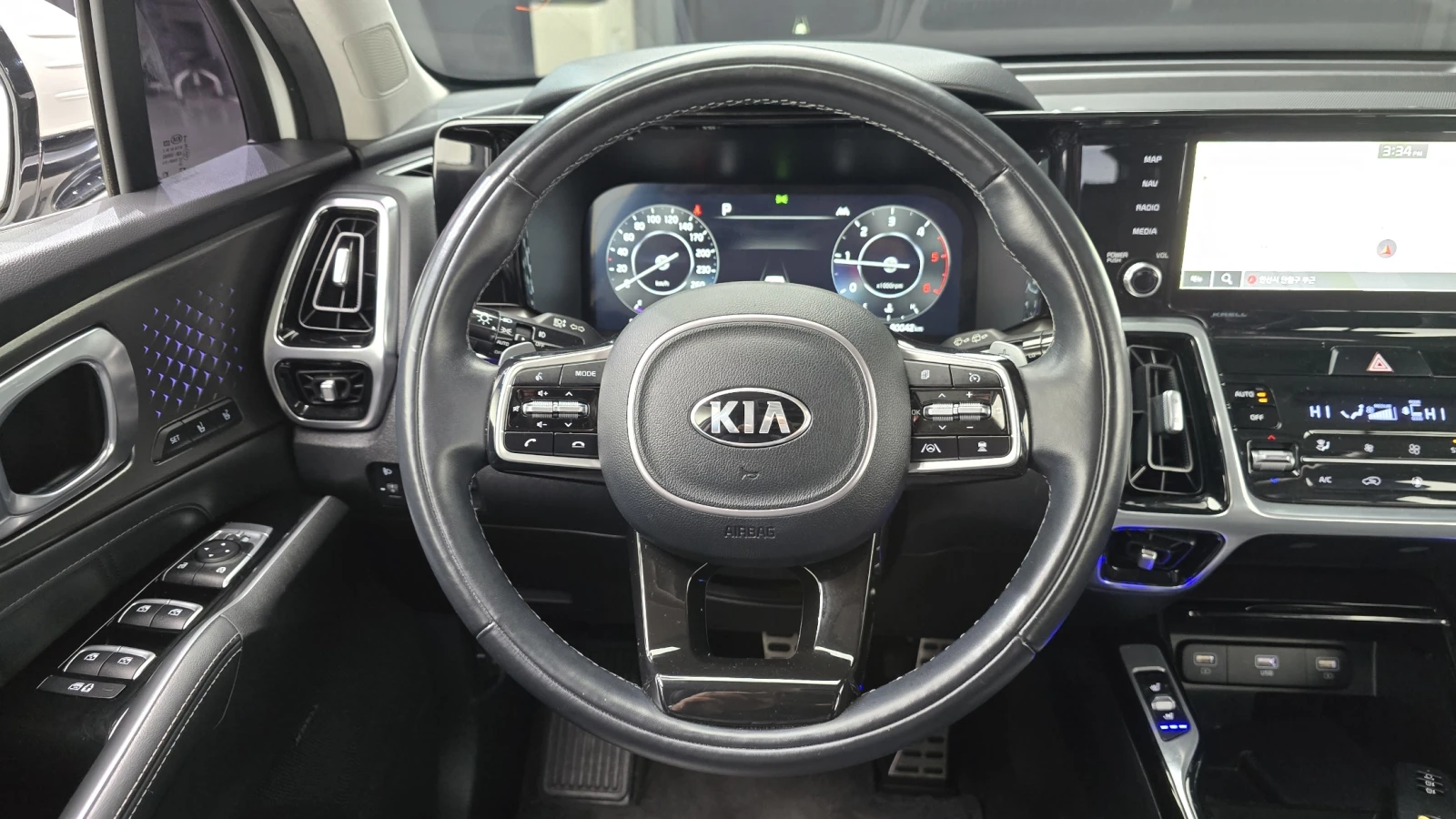 Kia Sorento 2.2 4WD Signature autogeorge.com, снимка 13 - Автомобили и джипове - 53721606