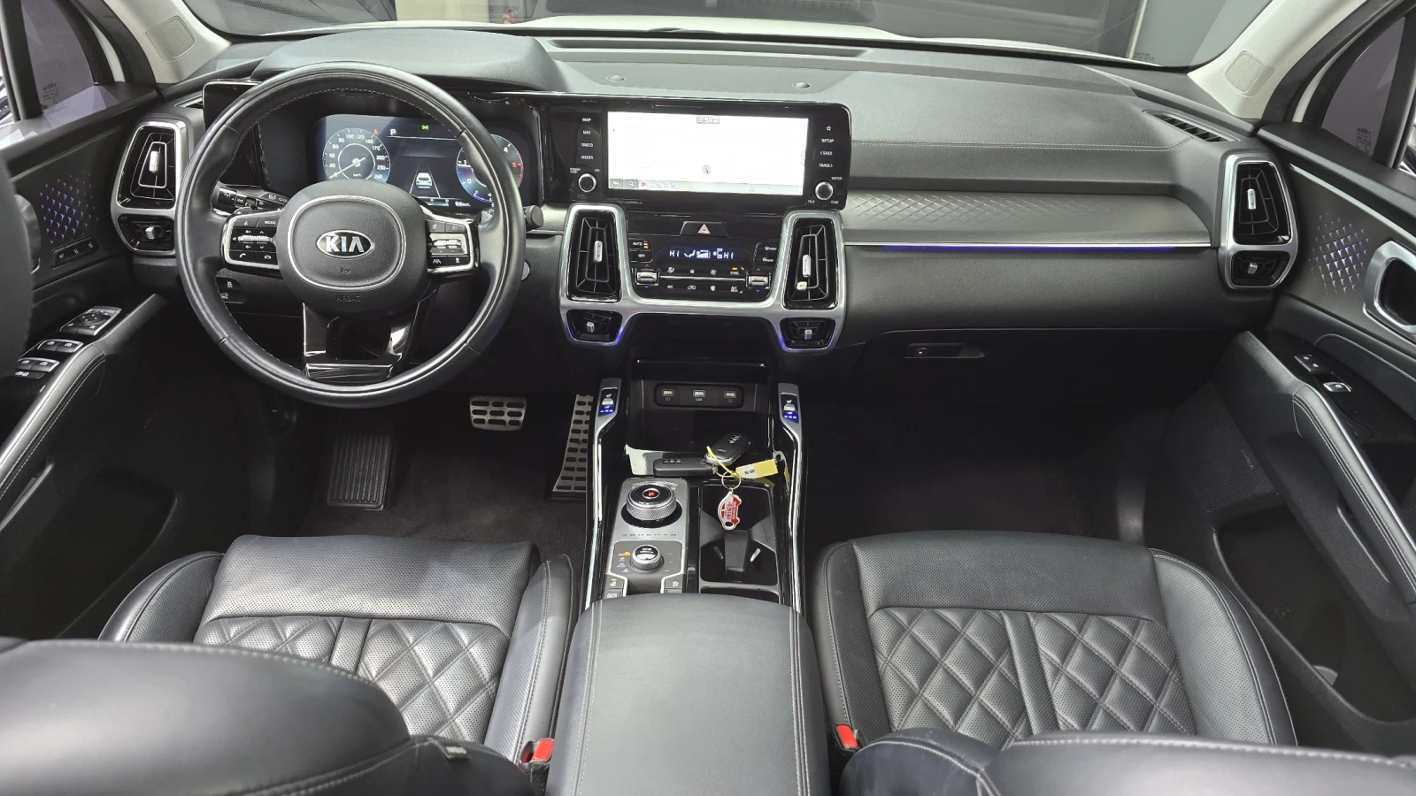 Kia Sorento 2.2 4WD Signature autogeorge.com, снимка 7 - Автомобили и джипове - 53721606