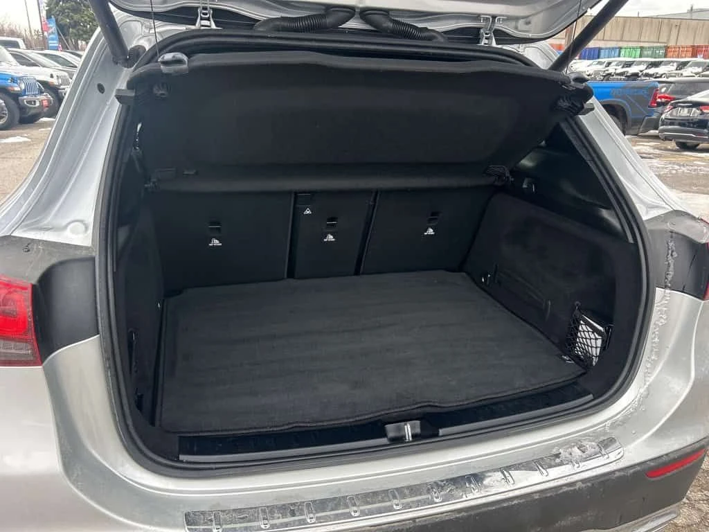 Mercedes-Benz GLA * 250 4MATIC SUV * CARFAX * ЦЕНА ДО БГ, снимка 15 - Автомобили и джипове - 53951026