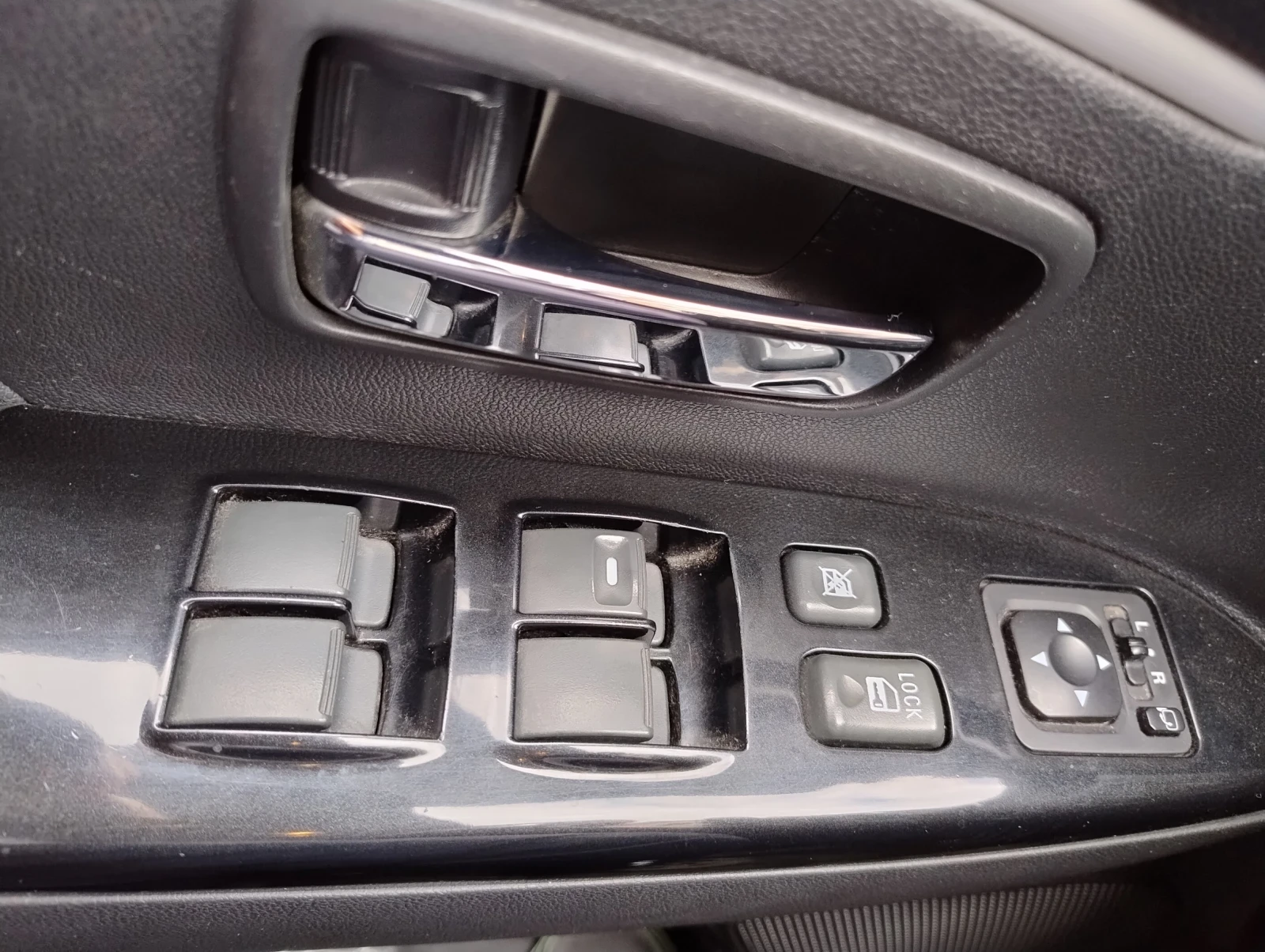 Citroen C4 AIRCROSS, снимка 7 - Автомобили и джипове - 54091402