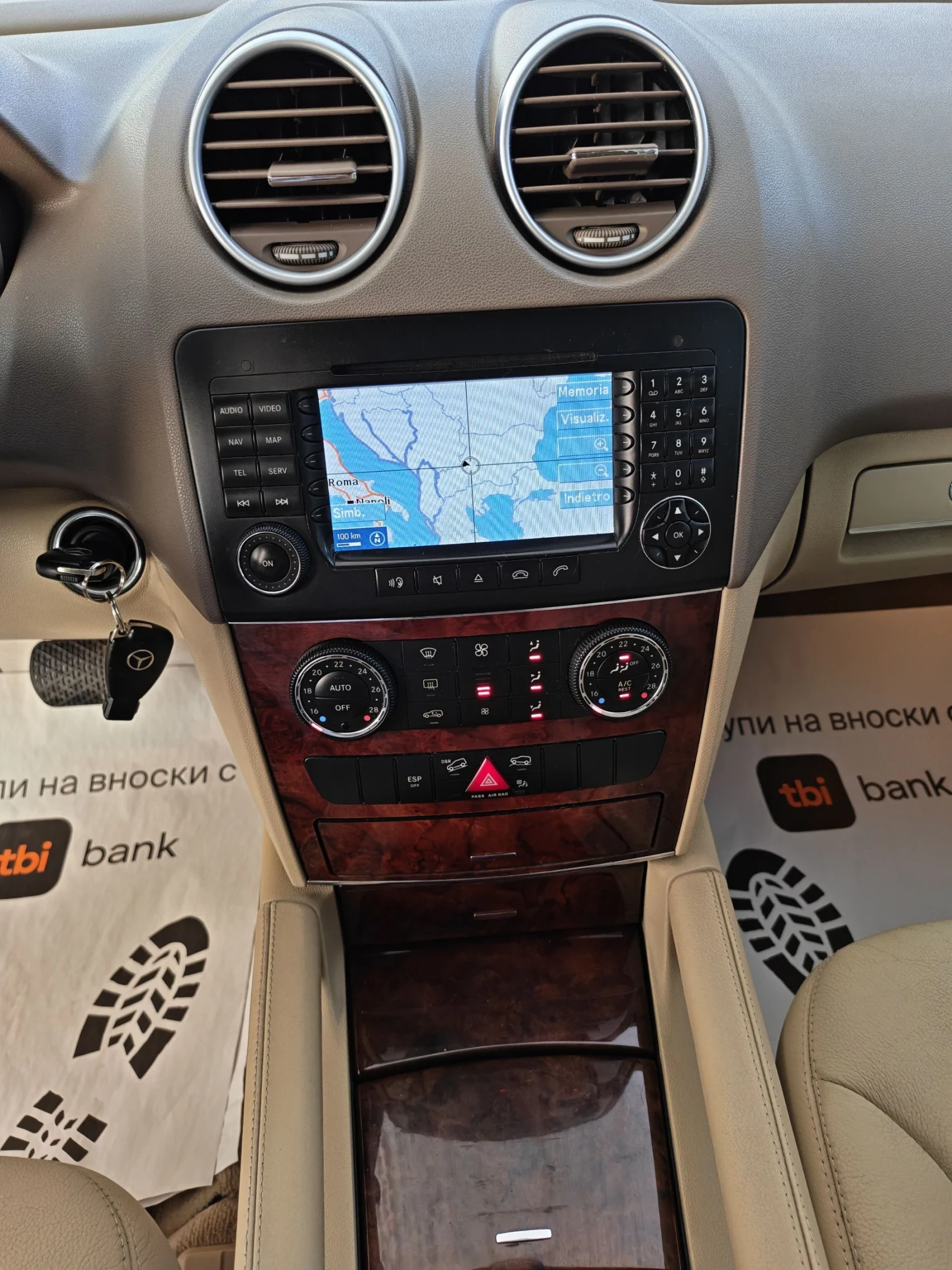 Mercedes-Benz ML 320 CDI 3.0d 224kc Navi , снимка 11 - Автомобили и джипове - 55093921