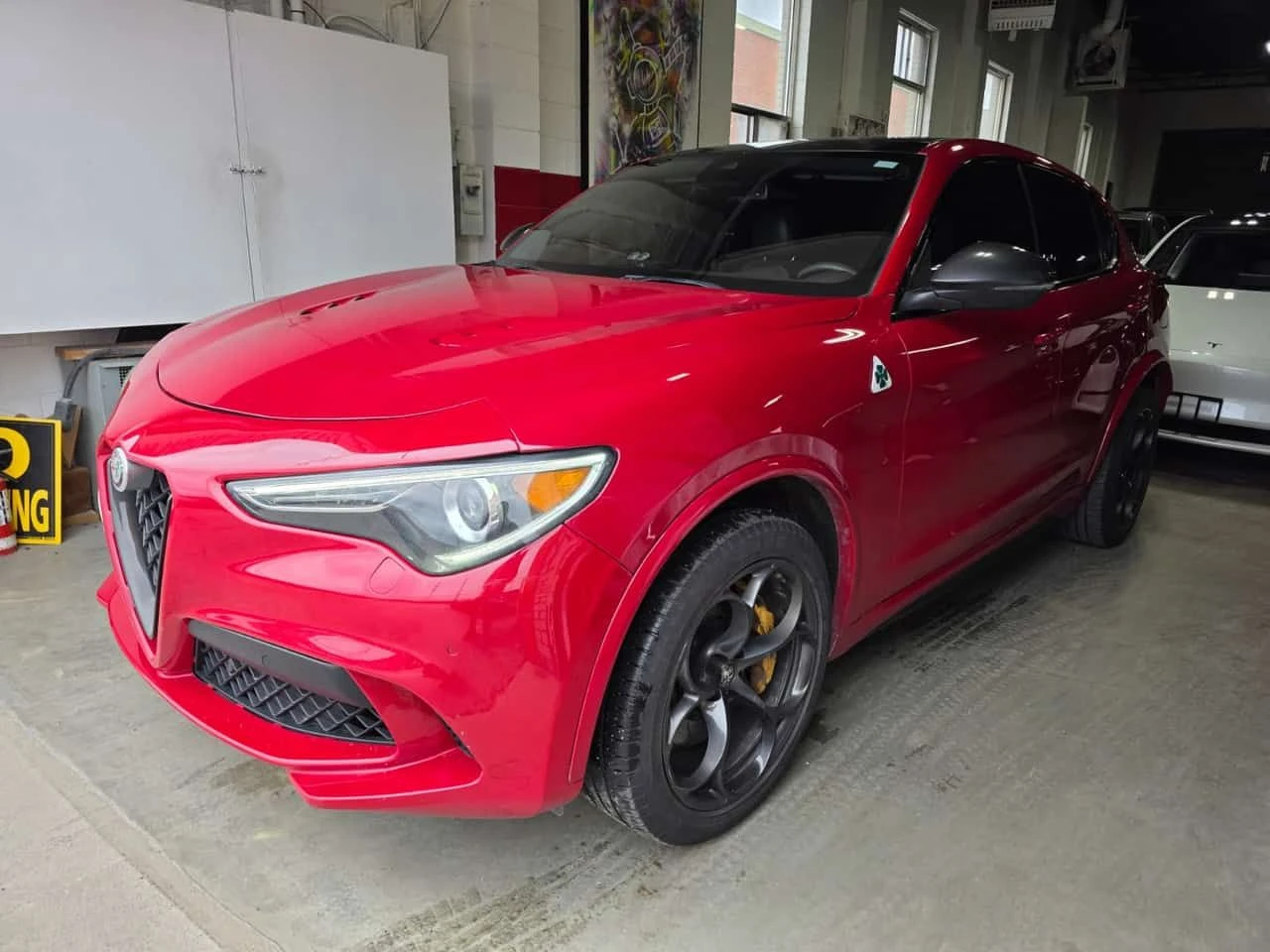 Alfa Romeo Stelvio * Quadrifoglio* АВТОКРЕДИТ БЕЗ ПЪРВОНАЧАЛНА ВНОСКА