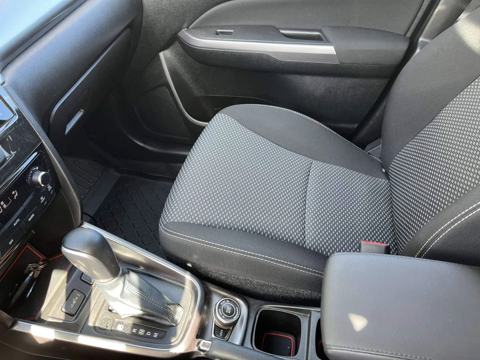 Suzuki Vitara GL+ , снимка 13 - Автомобили и джипове - 56243530