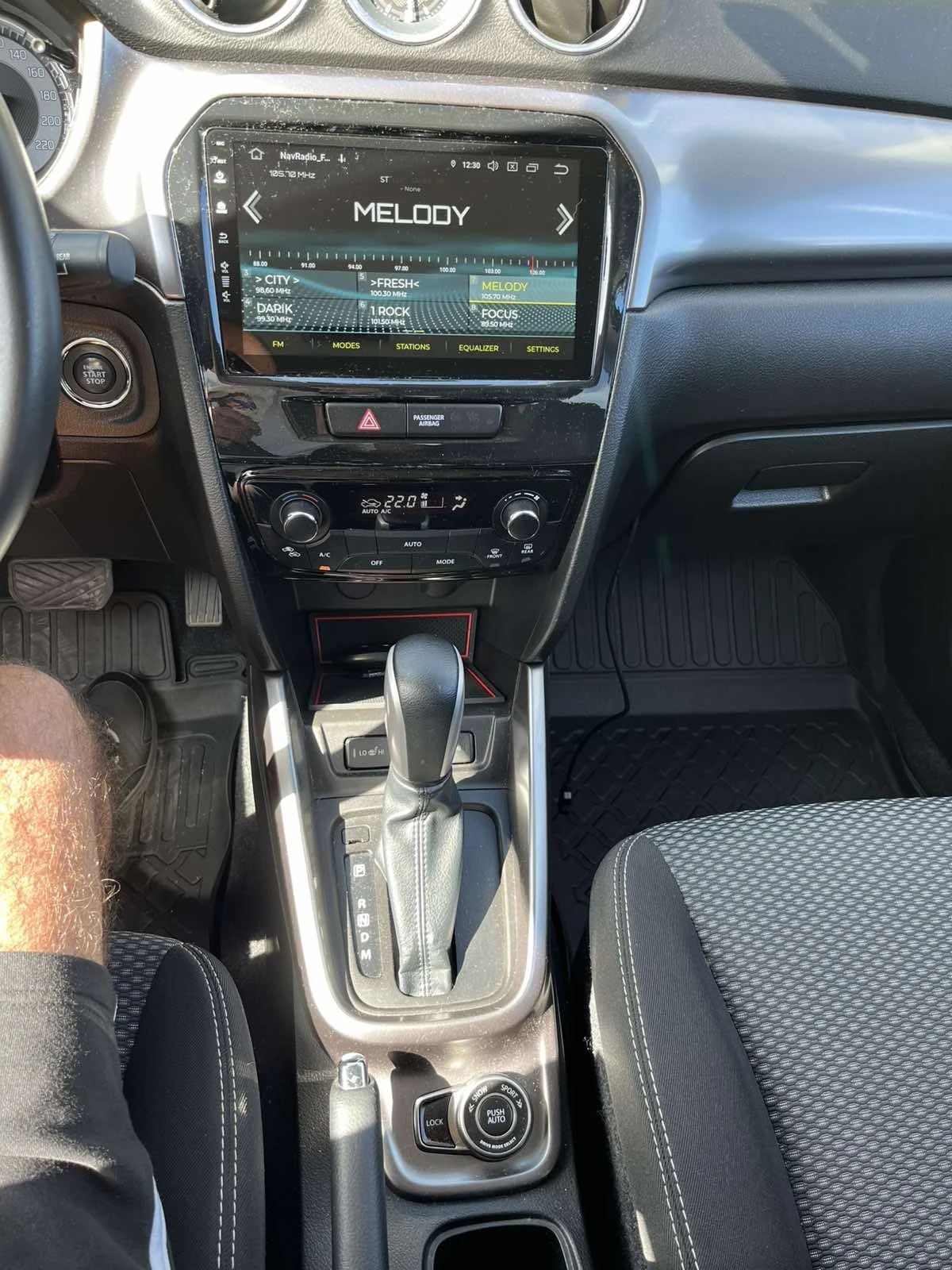 Suzuki Vitara GL+ , снимка 11 - Автомобили и джипове - 56243530