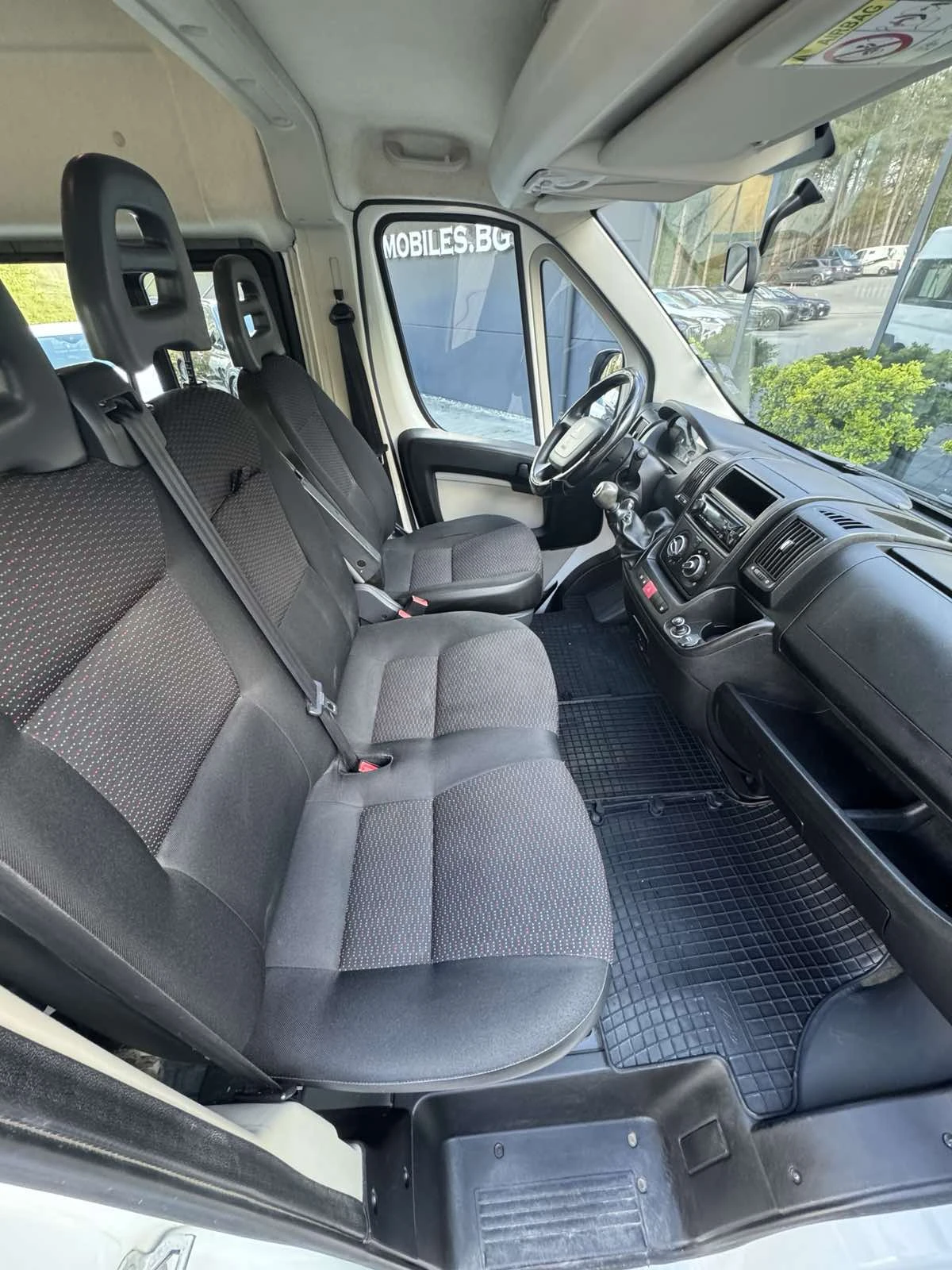 Peugeot Boxer, снимка 9 - Бусове и автобуси - 54438823