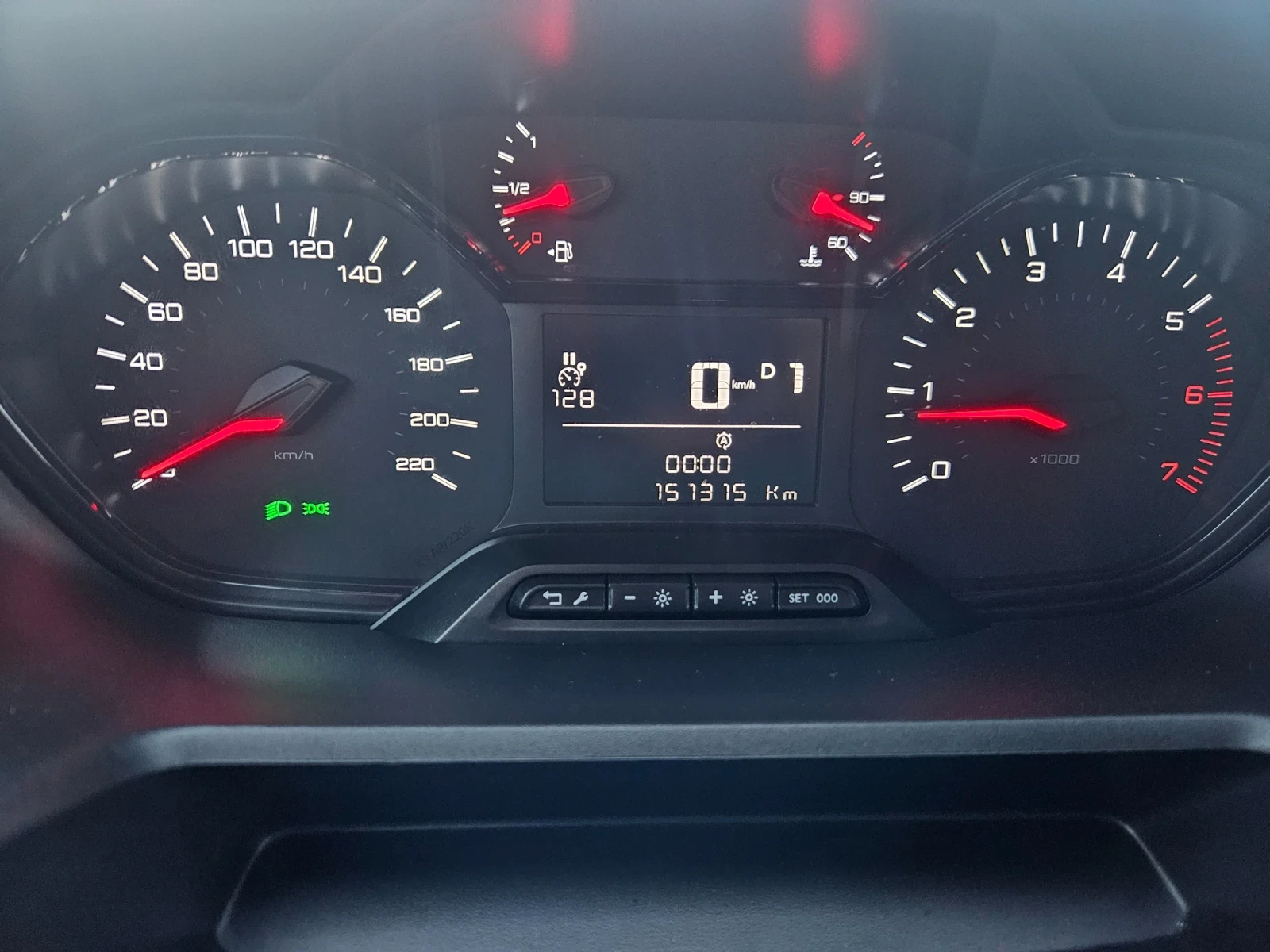 Peugeot Partner Макси  база, снимка 12 - Бусове и автобуси - 56619146