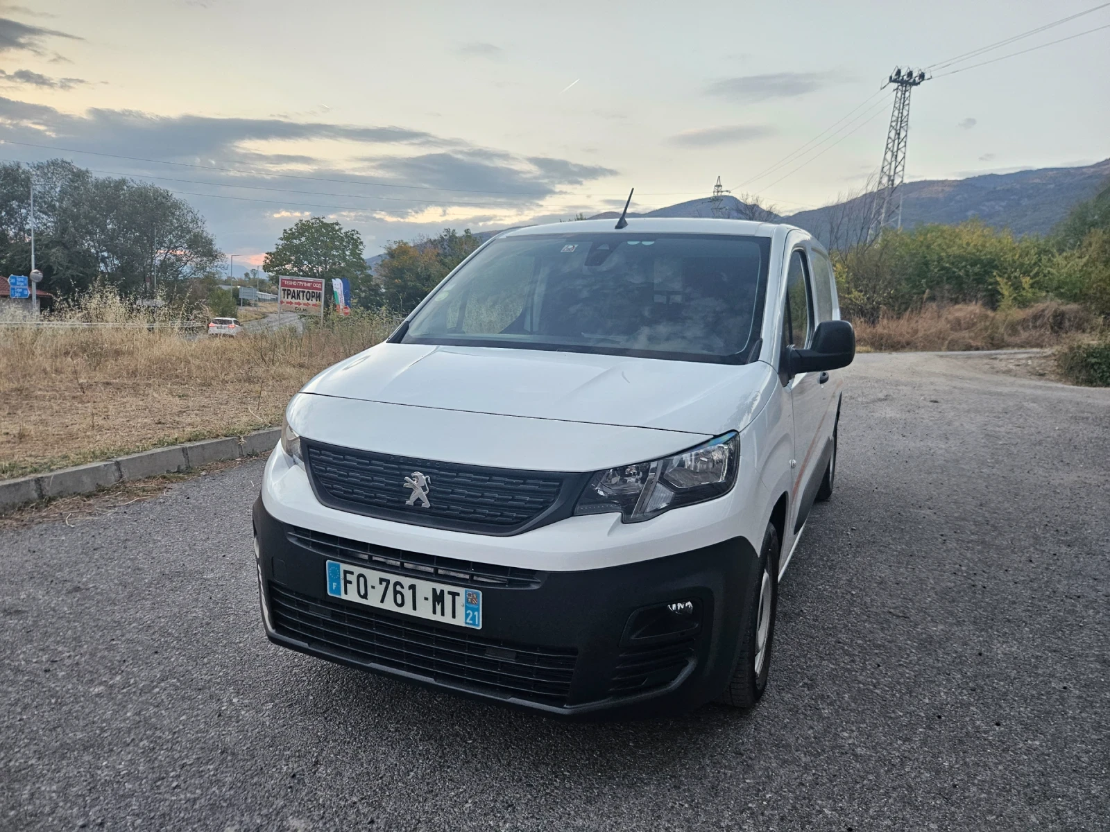 Peugeot Partner Макси  база, снимка 5 - Бусове и автобуси - 56619146