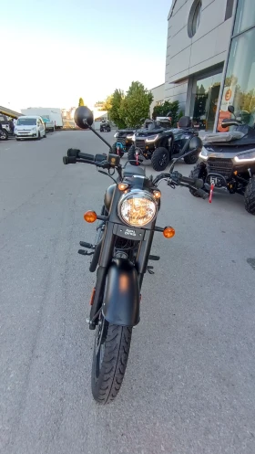 Royal Enfield Classic 350 Stealth Black, снимка 17