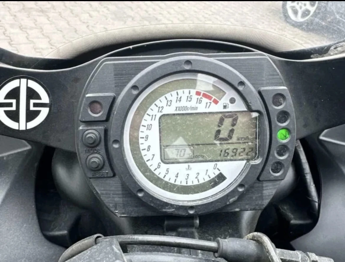 Kawasaki Ninja 636 регистриран за А2, снимка 14 - Мотоциклети и мототехника - 54983072