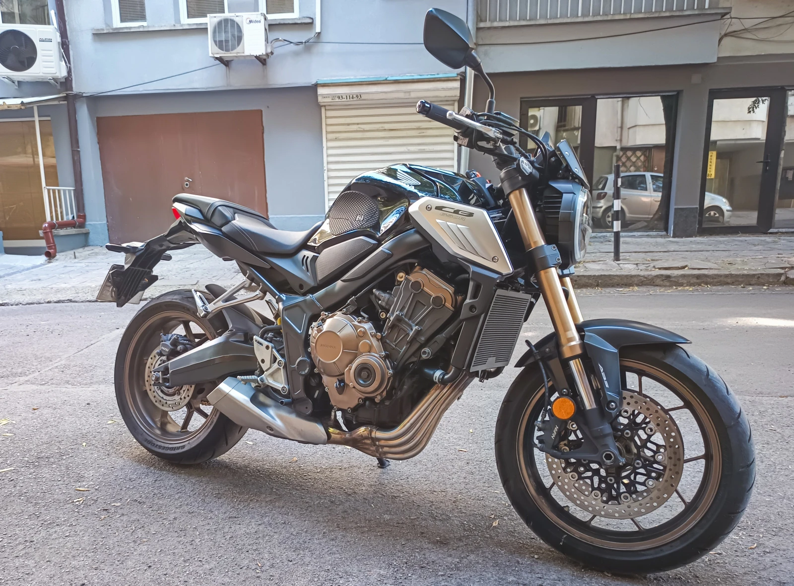 Honda Cb 650R А2, снимка 2 - Мотоциклети и мототехника - 55997029