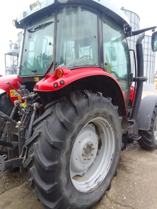 Трактор Massey 5611 - изображение 4