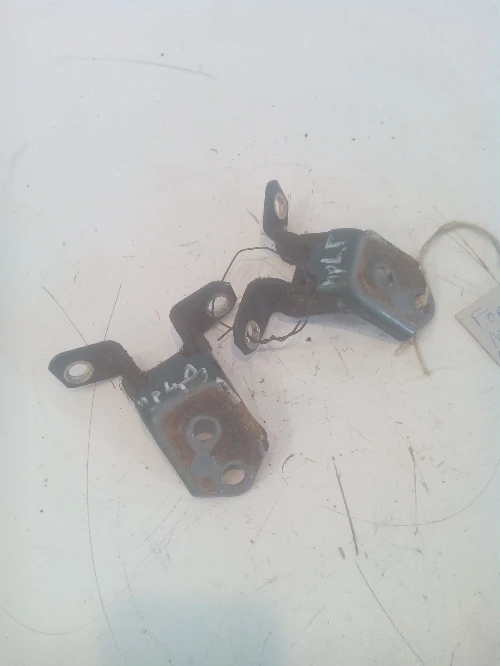 Панта врата предна лява горна Форд Маверик