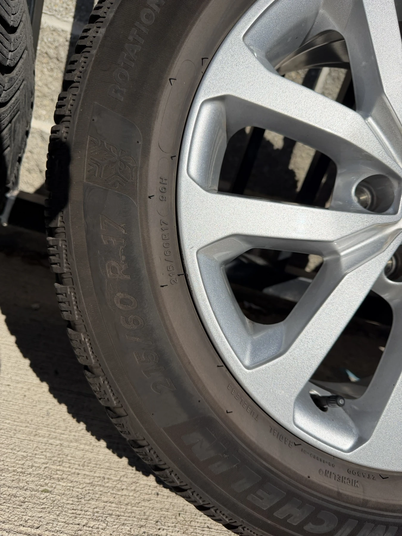 ���� � ������ 215/60R17 �� Renault Kadjar | Mobile.bg � ����������� 6