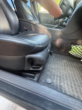 Mercedes-Benz E 320 AVANTGARDE, снимка 13