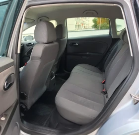 Seat Leon 1.6/Газ, снимка 8