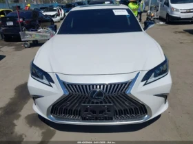     Lexus ES 250