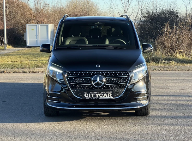 Mercedes-Benz V 300 d/ AMG/4M/ FACLIFT/EXTRA LONG/ AIRMATIC/BURM/ 360/, снимка 2 - Автомобили и джипове - 48406542