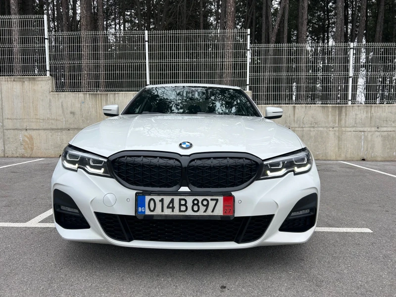 BMW 330 XI M Head-up/Амбиент от представителство на БМВ, снимка 2 - Автомобили и джипове - 48754490