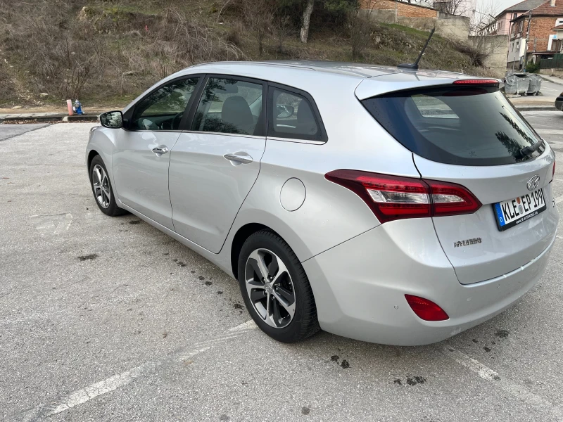 Hyundai I30 CRDi, снимка 7 - Автомобили и джипове - 48994178