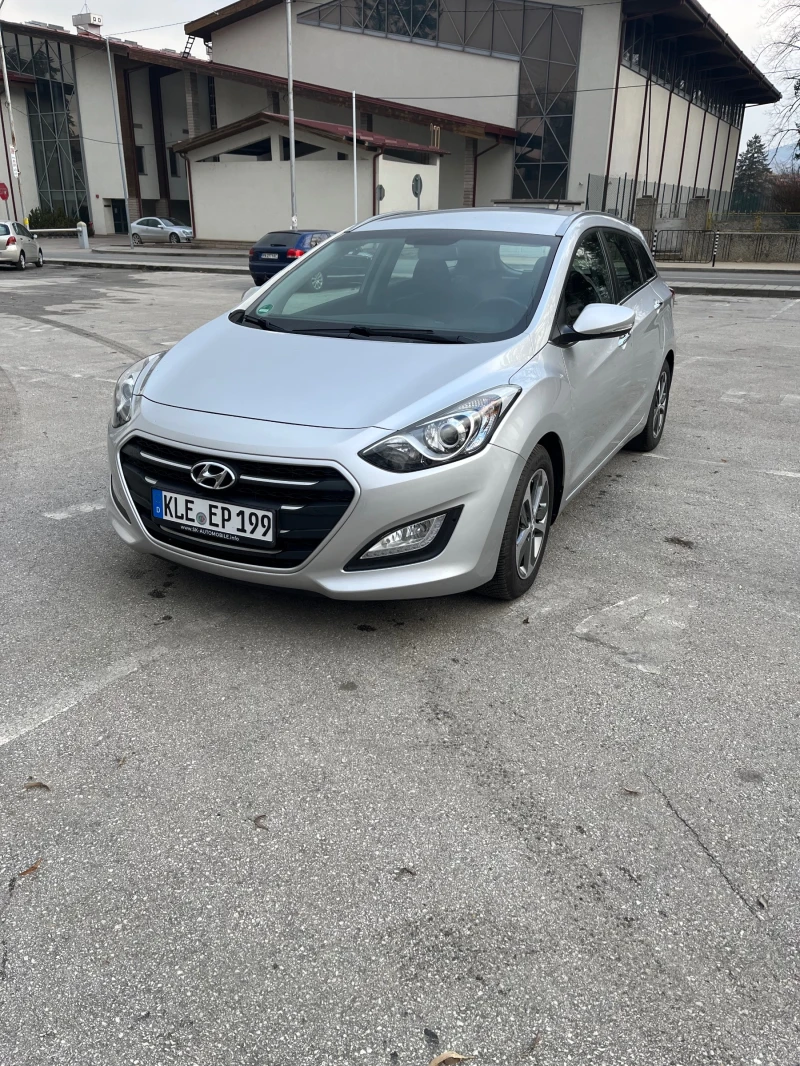 Hyundai I30 CRDi, снимка 1 - Автомобили и джипове - 48994178