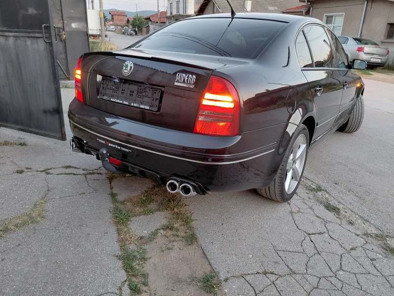 Skoda Superb 2.0d , снимка 9 - Автомобили и джипове - 52149128