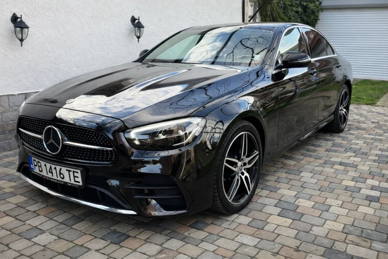 Mercedes-Benz E 220 РЕГИСТРИРАНА* ЛИЗИНГ* 4matic* AMG* ОБСЛУЖЕНА* 