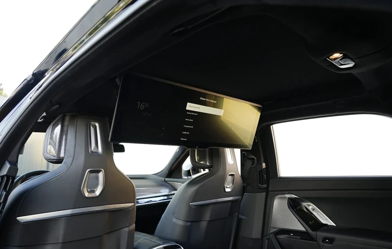 BMW 750 e xDrive, снимка 11 - Автомобили и джипове - 52480860
