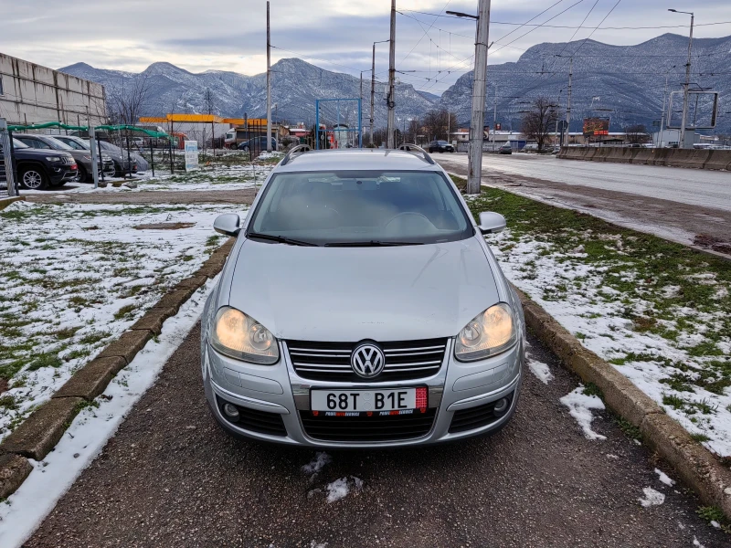 VW Golf 1.9tdi 105ps koja Navi, снимка 2 - Автомобили и джипове - 53048962
