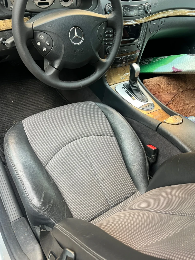 Mercedes-Benz E 200 COMPRESSOR W211 Avantgarde , снимка 5 - Автомобили и джипове - 53251294
