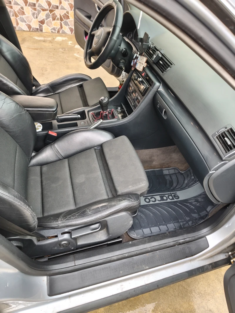 Audi A4 1.9, снимка 4 - Автомобили и джипове - 53458087