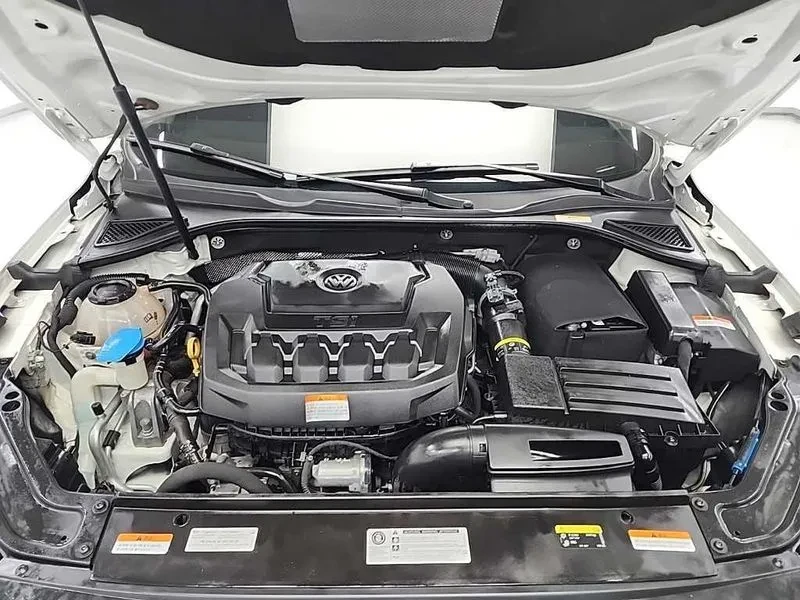 VW Passat 2.0 TSI - САМО 30% АВАНС, снимка 5 - Автомобили и джипове - 56267709