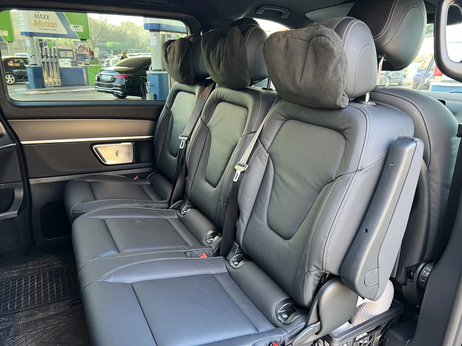 Mercedes-Benz V 300 d/ AMG/4M/FACELIFT/EXTRA LONG/ AIRMATIC/BURM/ 360/ | Mobile.bg   14