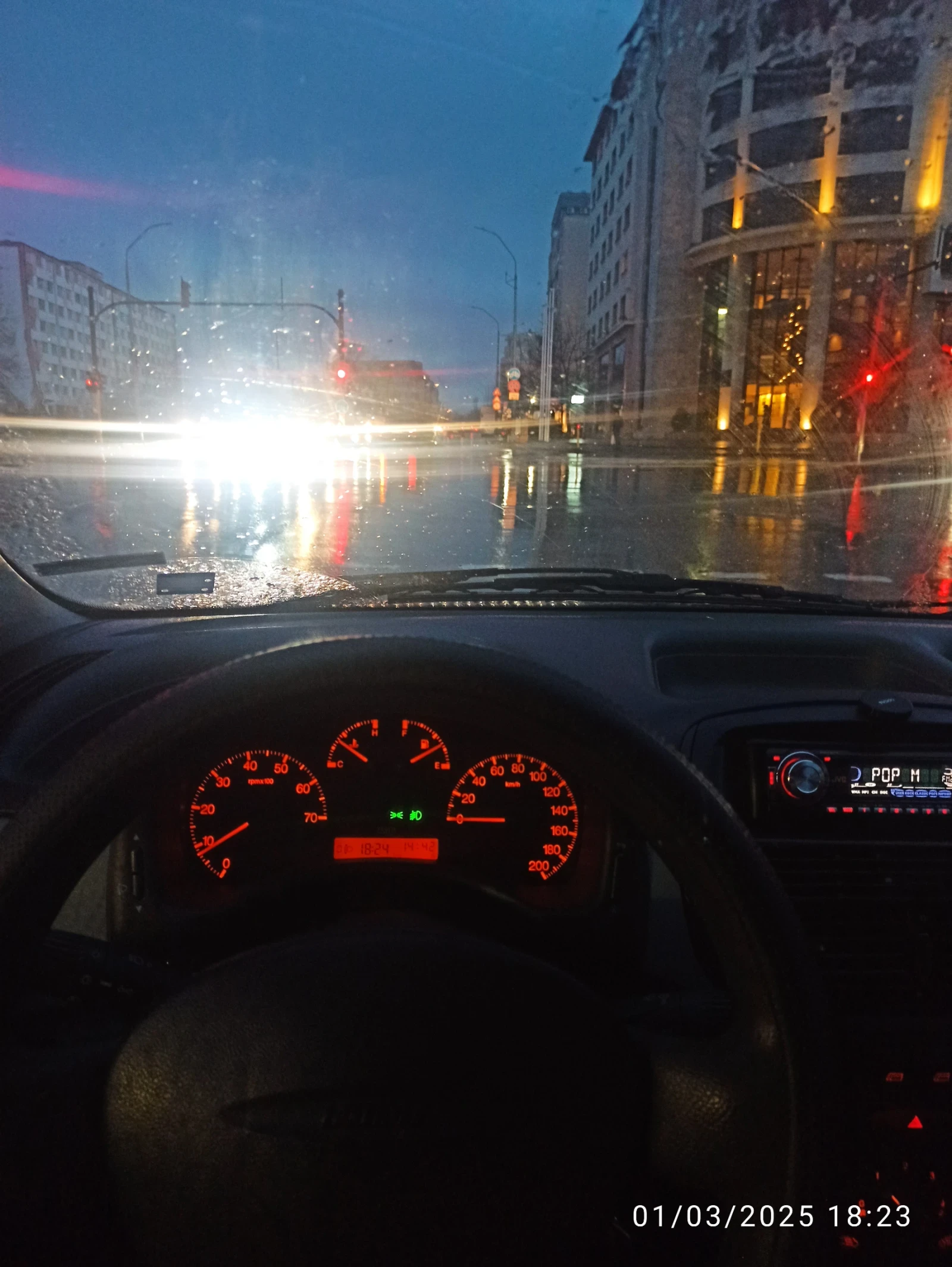 Fiat Punto 1, 9 JTD  - изображение 9