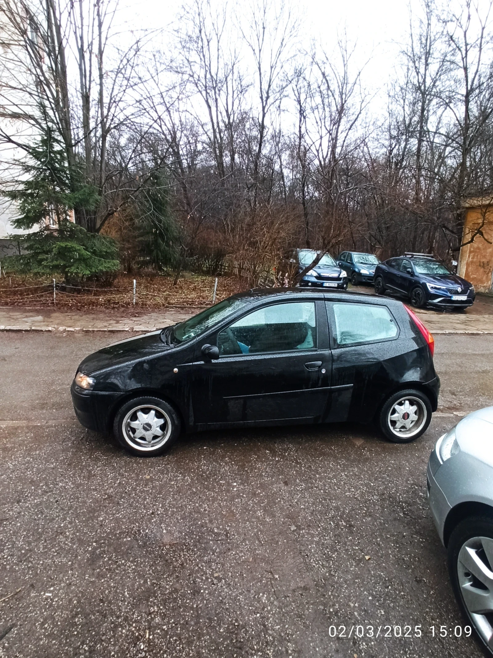 Fiat Punto 1, 9 JTD  - изображение 10