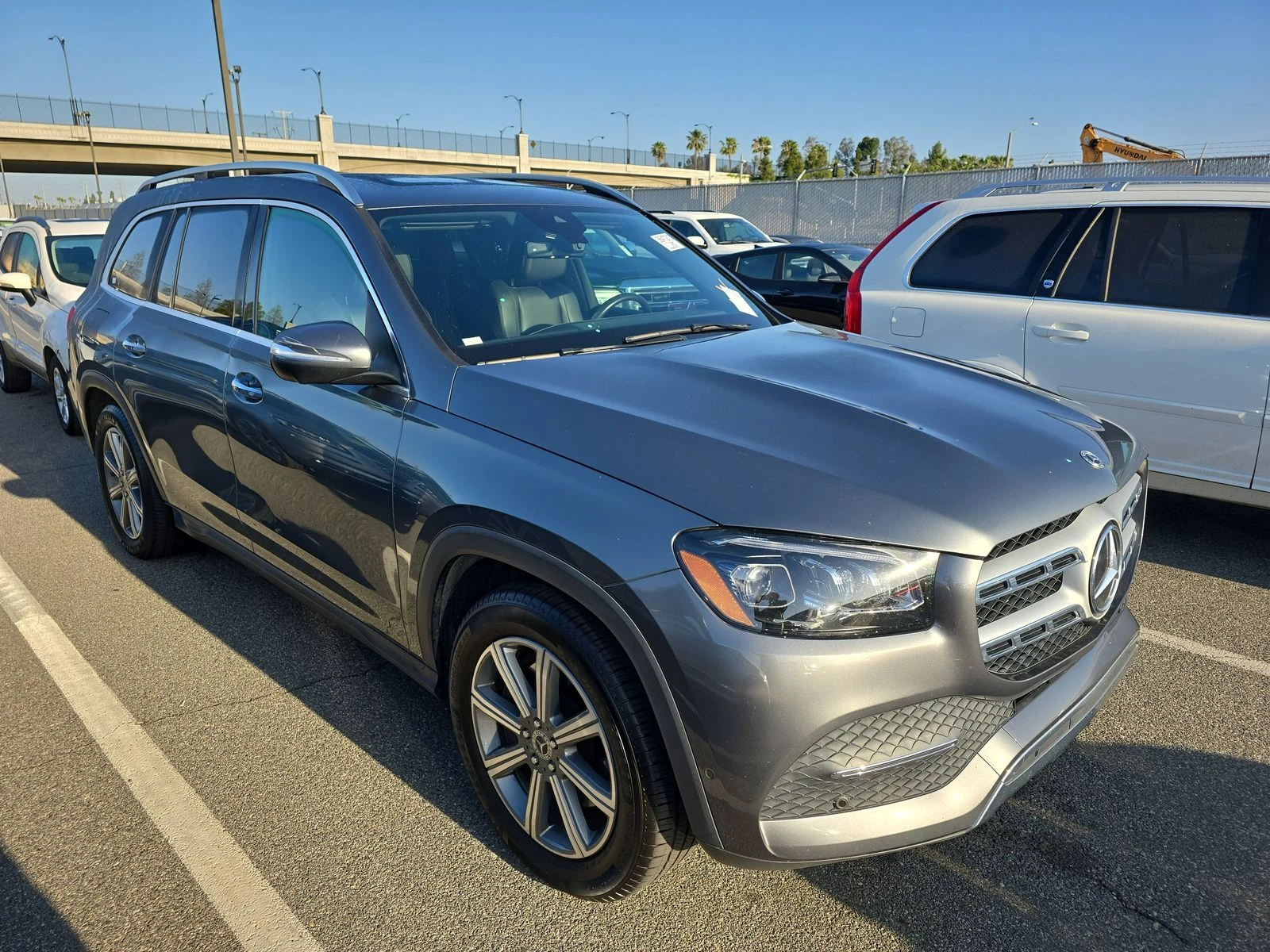 Mercedes-Benz GLS 450 2022* DIGITAL* BURMASTER* ПОДГРЕВ* ОБДУХ* KEYLESS - изображение 2