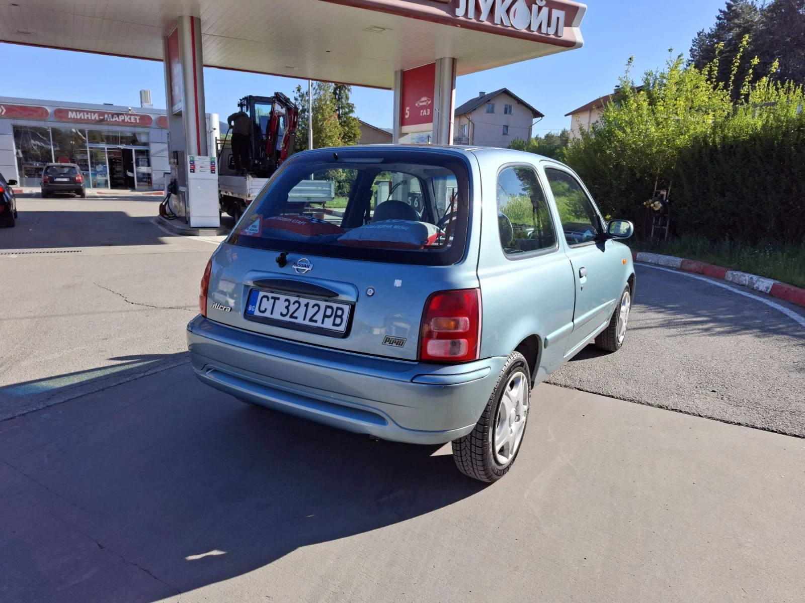 Nissan Micra 1.0 - изображение 4