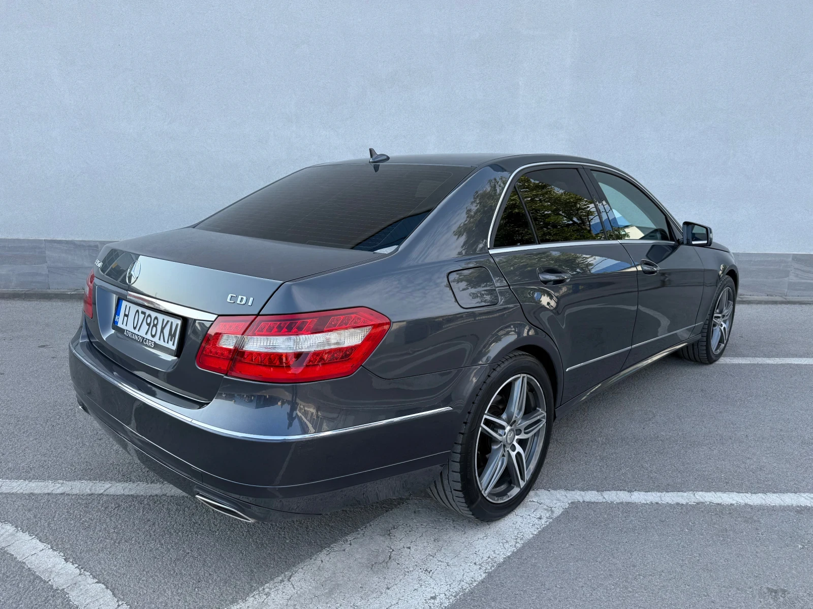 Mercedes-Benz E 350 ELEGANCE - изображение 3