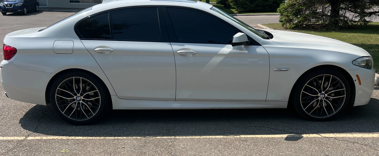 BMW 550 * XDRIVE * KEYLESS * CARFAX * АВТОКРЕДИТ - изображение 5