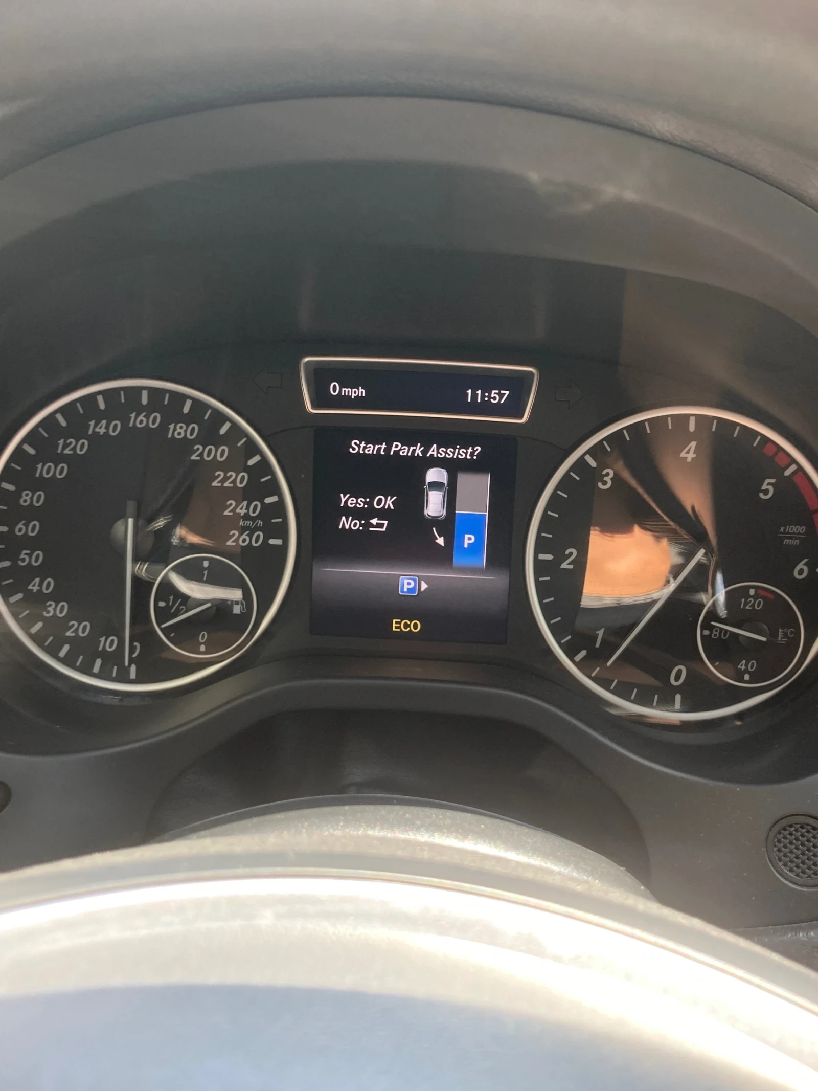 Mercedes-Benz A 200  - изображение 6