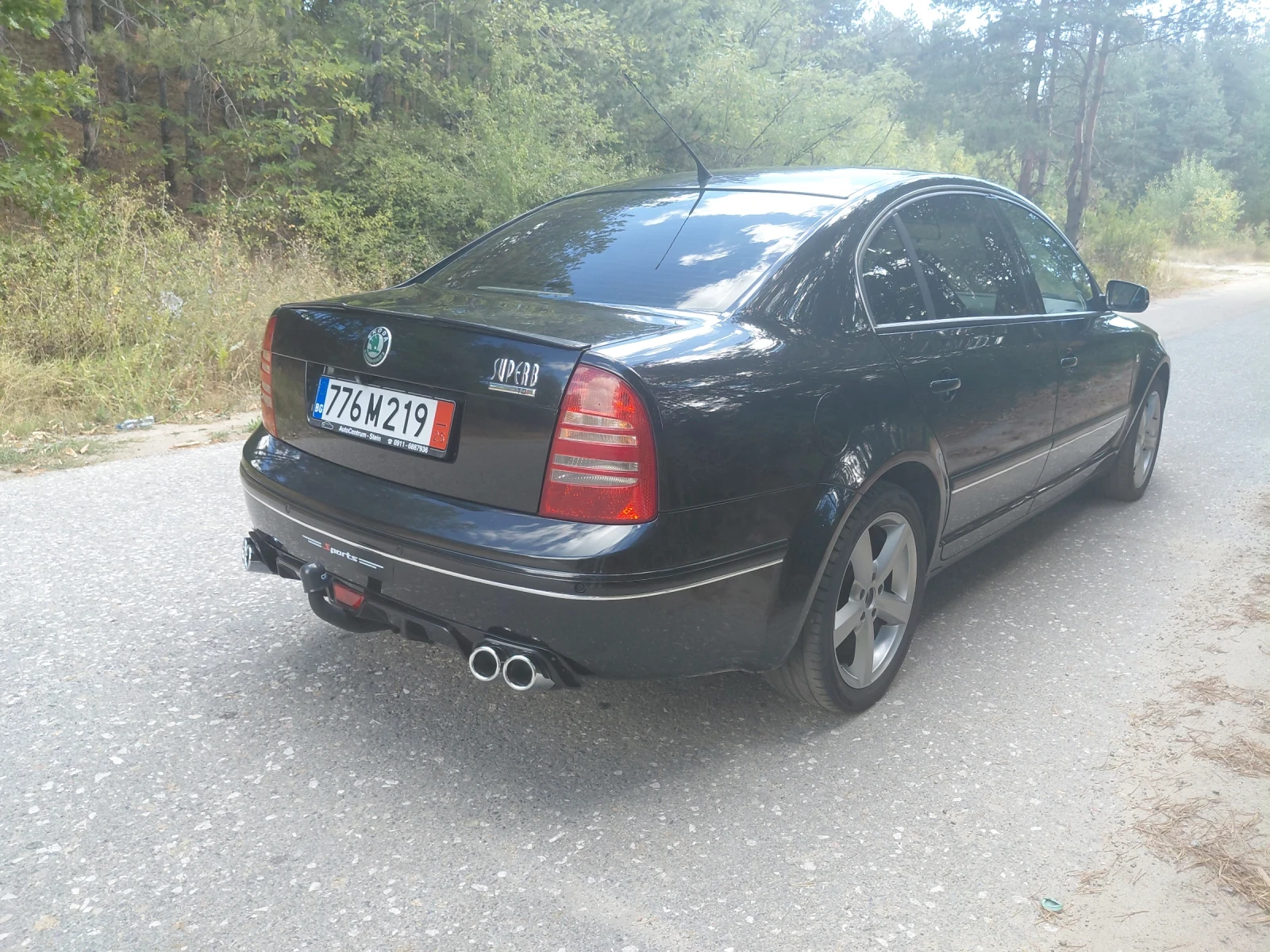 Skoda Superb 2.0d  - изображение 9