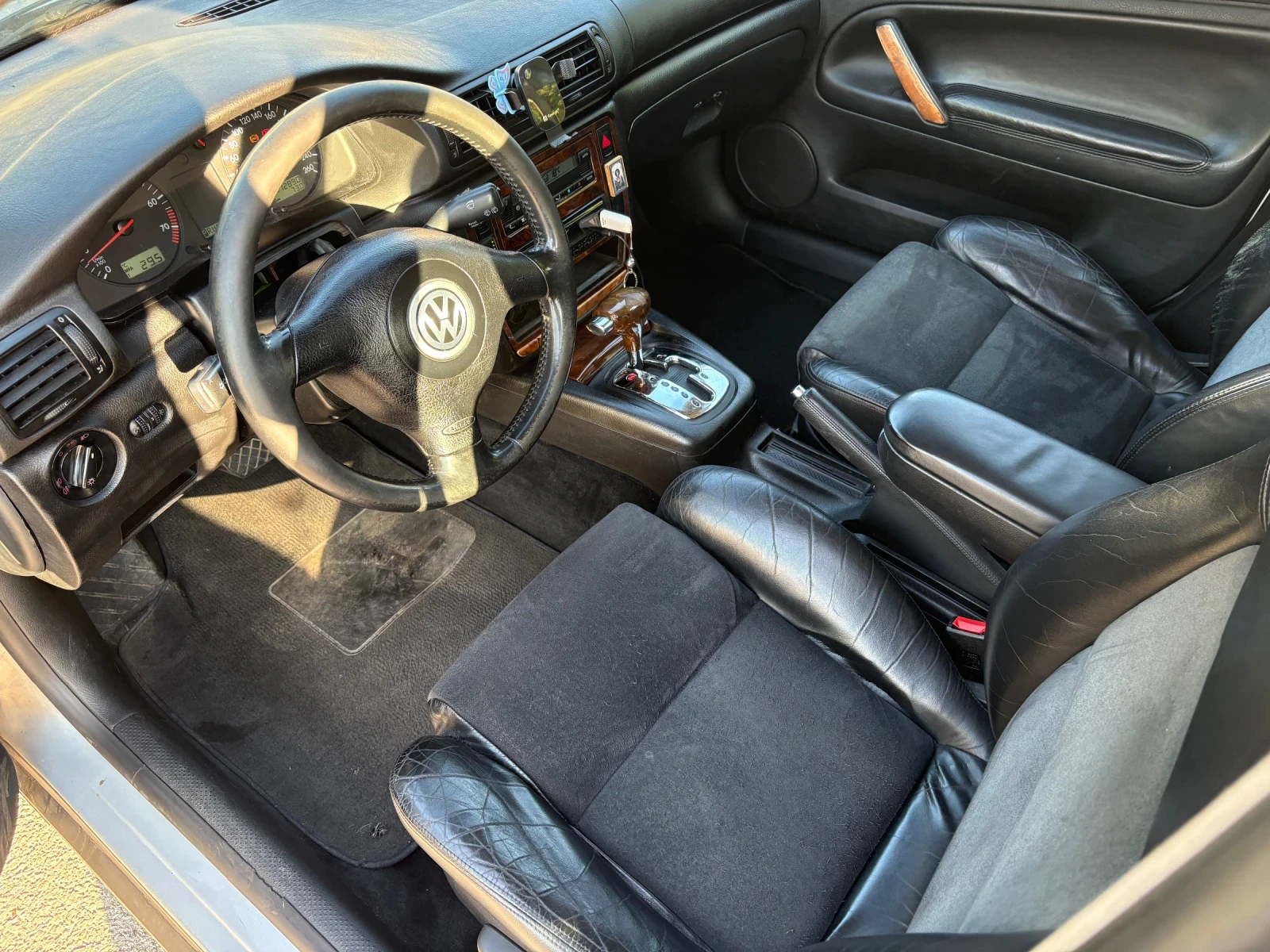 VW Passat 2.8 V6 4 motion  - изображение 6