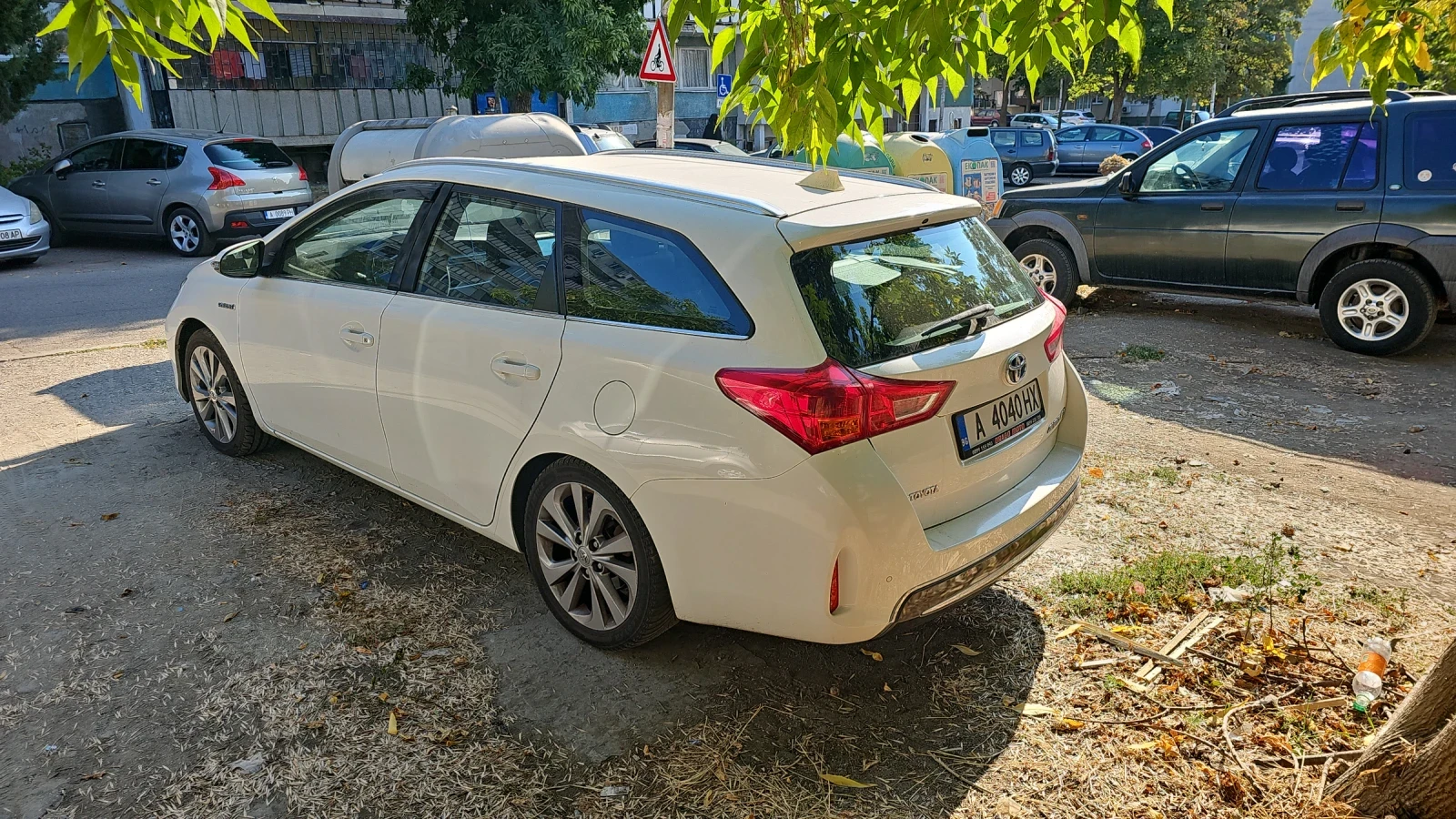 Toyota Auris 1.8i - изображение 2